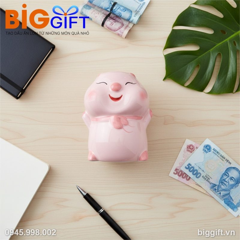 Heo đất qu&agrave; tặng in logo b&aacute;nh bao m&agrave;u hồng 19x20x23cm HĐ02